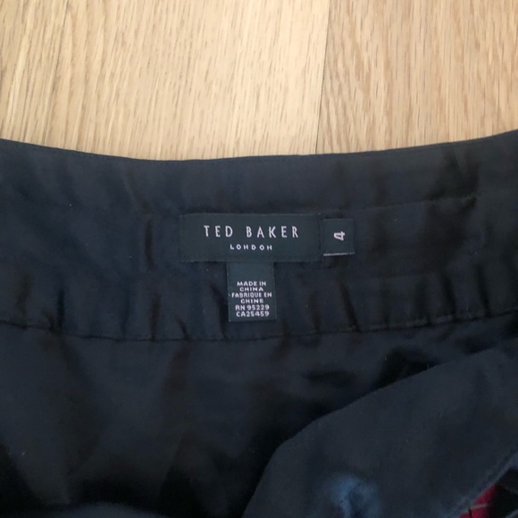 Ted Baker floral skirt - Picture 2 of 2